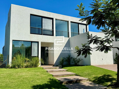 Casa  En Venta En Castaños, Nordelta, Tigre