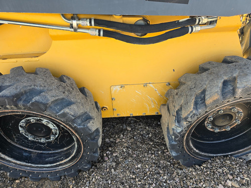 Minicargador John Deere 328d Con Sistema De Alto Flujo Hidra
