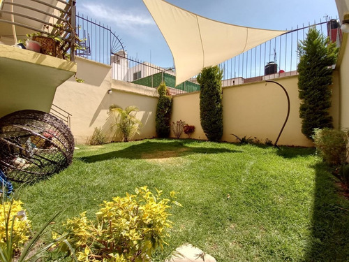 Casa En Venta En Floresta Coyoacan.