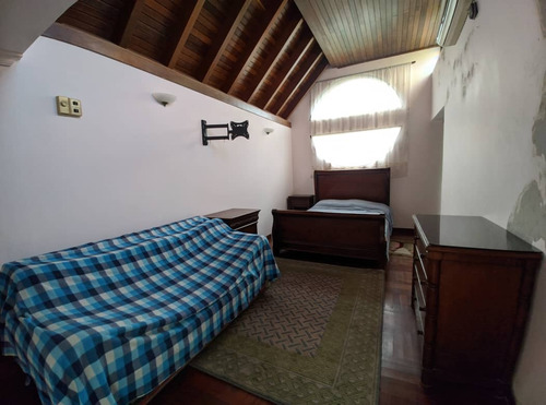 Angelica Acosta Vende Espectacular Casa Con Arquitectura Y Confort De Ambiente Contemporáneo En Guataparo Country Club