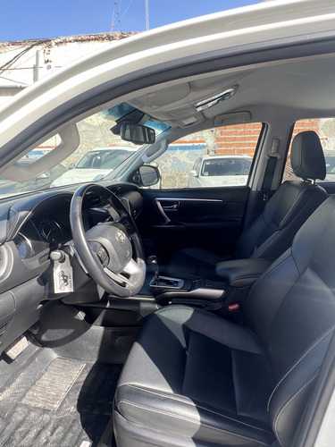 Toyota SW4 2.8 Srx 204Cv 4X4 7As At