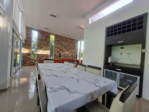 Venta, Casa A Laguna, Posada De Los Lagos Al 100