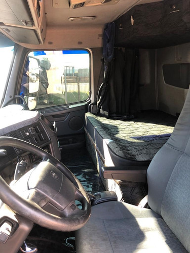 Imagem 10 de 13 de Volvo Fh 440 I-shift