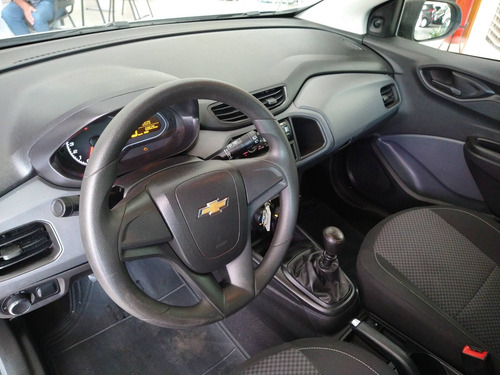 Imagem 10 de 12 de Chevrolet Onix 1.0 Mpfi Joy 8v Flex 4p Manual