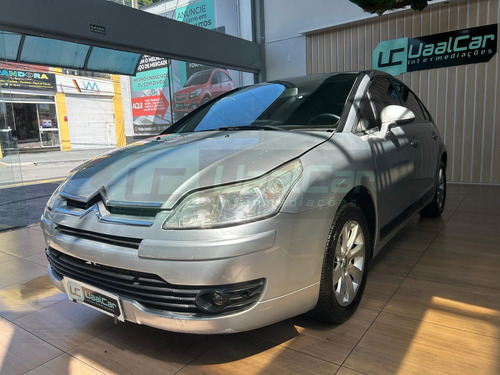 Citroën C4 GLX 2.0 Flex 16V 5p Mec. passagem por leilão
