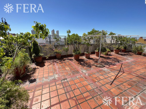 Venta Casa 4 Ambientes Con Local, Cochera, Quincho Y Terraza En Wilde