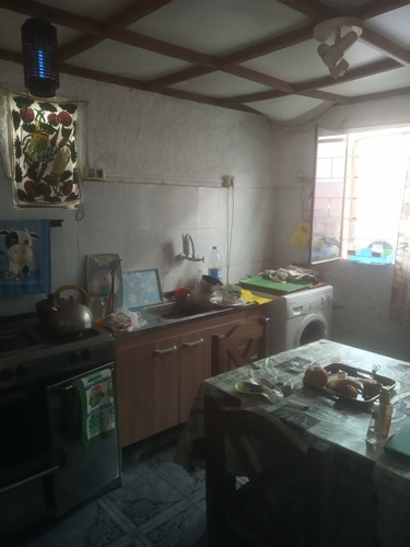 Imagen 5 de 12 de Casa En Buena Ubicación