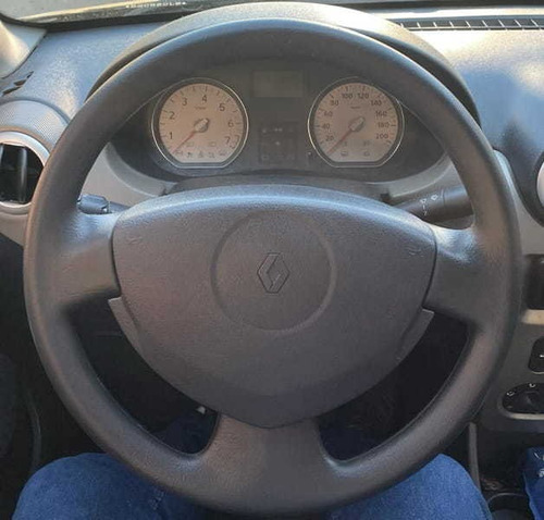 Imagem 8 de 11 de Sandero Privilege 1.6