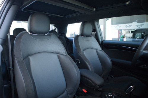 Imagen 8 de 13 de Mini Cooper Se 3 Door Iconic Automático 2022