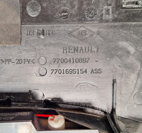 Moldura Aerofólio Renault Clio Hatch 02-12 Cód 7700410897 (Usado)