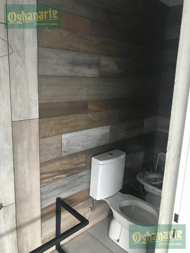 Venta De Local Sobre Acceso Oeste Km32 - Moreno