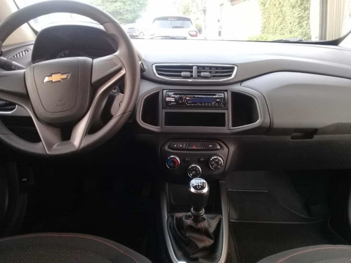 Imagem 9 de 14 de Chevrolet Onix 2014 1.0 Lt 5p