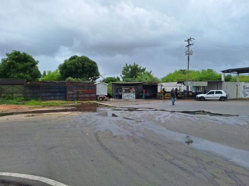 Terreno En La Zona Industrial / Las Carolinas Ve02-1690zi-yabi