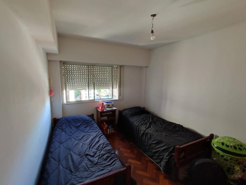 Imagen 3 de 8 de Venta Amplio Dpto De Un Dormitorio.