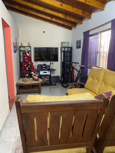 Venta Casa Con Pileta Don Torcuato 3 Ambientes