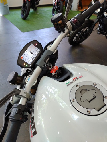 Ducati Monster 1200 S- 2017 - 4600 Km.san Isidro