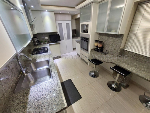 Imagen 20 de 27 de George #22-25605 Venta Exquisito Apartamento. Recién Remodelado Urb. Montalban Iii