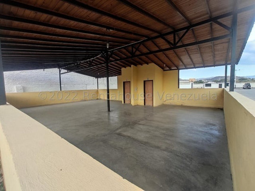 Imagen 2 de 15 de Apartamento En Venta En Turmero Urbanizacion Las Carolinas 23-3134 Wjo