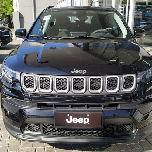 Imagen 4 de 15 de Jeep Compass Sport 1:3 4x2