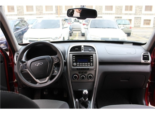Imagem 7 de 12 de Chery Tiggo 2.0 16v Gasolina 4p Manual