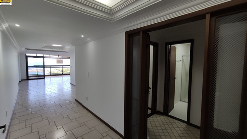 Imagem 4 de 18 de Apartamento Bem Localizado, Com Vista Para A Praia Das Castanheiras, No Centro De Guarapari - Ap01219 - 69212572