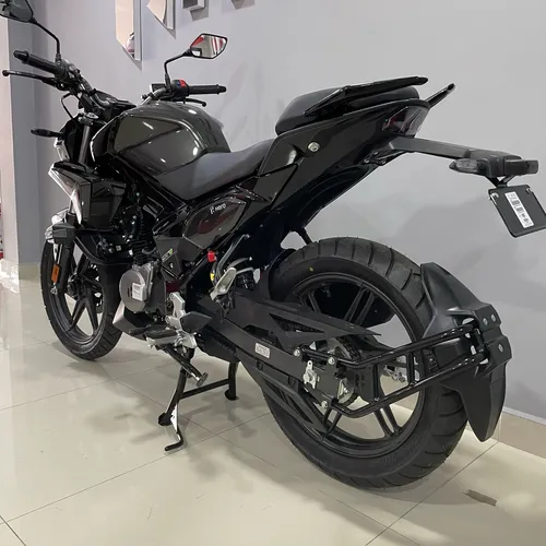 Hunk 125r 2026