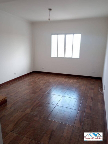 Imagem 4 de 15 de Sobrado Novíssimo - Locação - 02 Suítes - Jd Das Vertentes - So0086