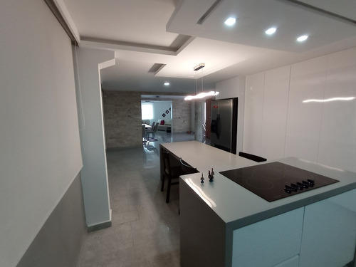 Lisbeth Mantilla Vende Casa En Prebo Ii, Valencia.