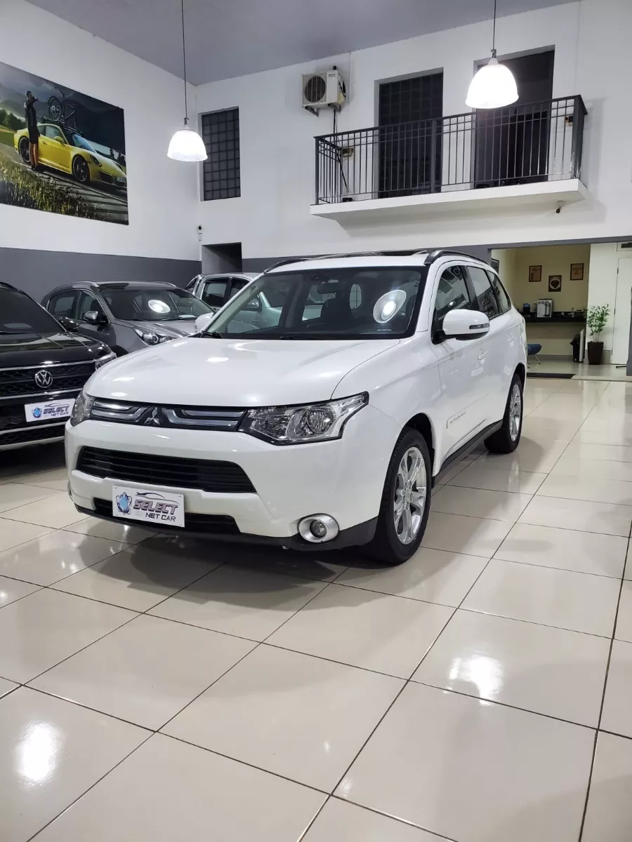 Mitsubishi Outlander 2.0 5p