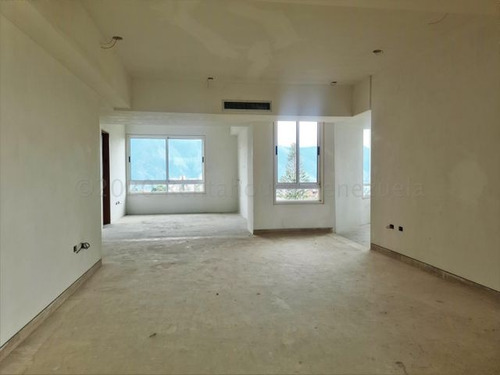 Imagen 12 de 13 de Apartamento En Venta En Mirador De Los Campitos I 21-8370 Carolina Fermoso 0424-2083128