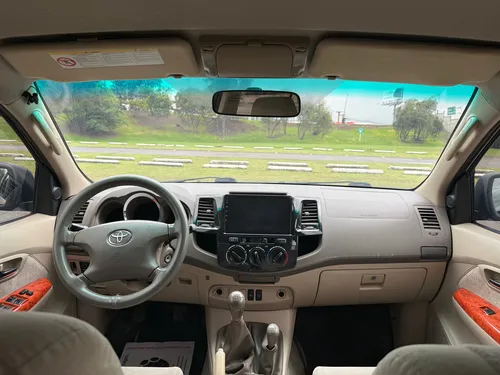 Toyota Fortuner 4.0 Sr5