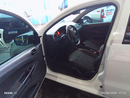 Volkswagen Voyage 1.0 12v Total Flex 4p