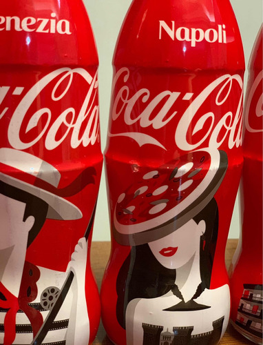 Garrafas Coca Cola Italia - Face Of The City