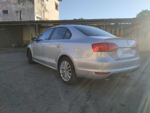 Volkswagen Vento 2.0 Sportline Tsi 200cv Dsg 2011
