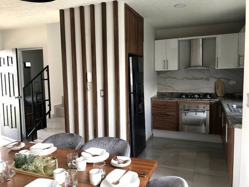 Imagen 4 de 16 de Casa Minimalista Con Amplia Terraza 3r En Privada A 50 Min Al Norte De Cdmx En La Entrada A Pachuca