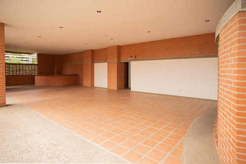 Apartamento En Venta En Las Esmeraldas De La Tahona. My