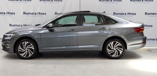 Imagen 2 de 11 de Vw Vento Highline L18 250 Tsi At Cuero Romera Usados Tandil