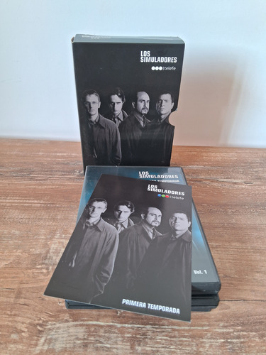 Los Simuladores Pack Dvd Original Temporada 1 (Usado)