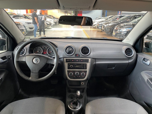 Volkswagen Voyage 1.6 Mi Trend 8v 2012