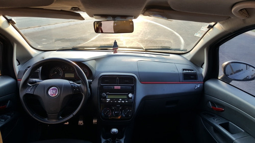 Imagem 3 de 7 de Fiat Punto 2008 1.8 Sporting Flex 5p