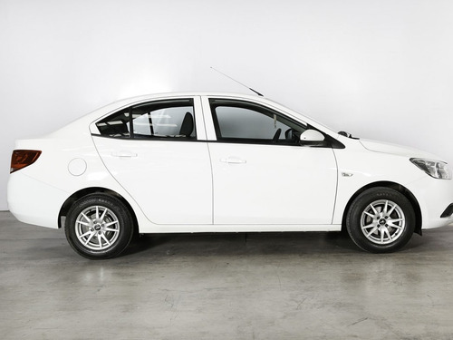 Imagen 6 de 15 de Chevrolet Sail 1.5 Mt