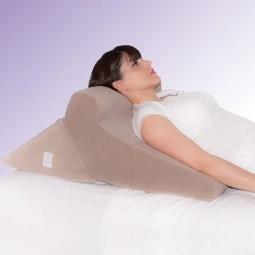 Imagen 4 de 10 de Almohadon Triangular Reposo 7 Posiciones En 1 Funda Lavable
