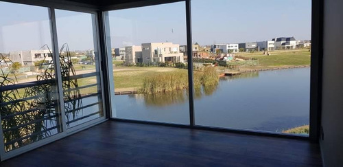 Imagen 29 de 30 de La Mejor Calidad De Construccion - Al Lago