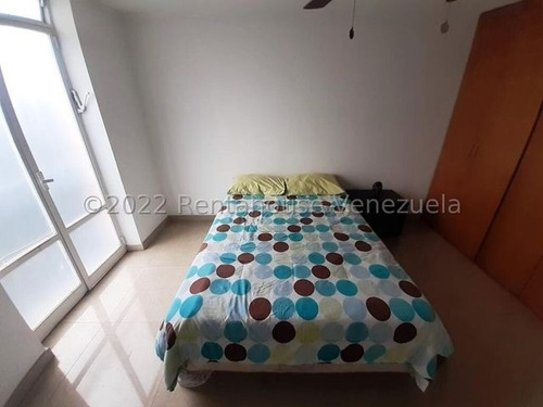 Imagen 17 de 30 de Alquiler En Los Palos Grandes Rah 22-18073 Orlando Figueira 0412 5535289