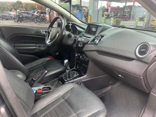Ford Fiesta 1.6 Hatchback Titanium