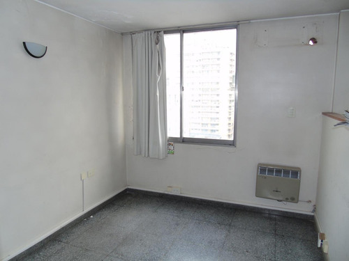 Imagen 9 de 30 de Oficina En Venta Y Alquiler En La Plata Calle 8 E/ 49 Y 50 Dacal Bienes Raices