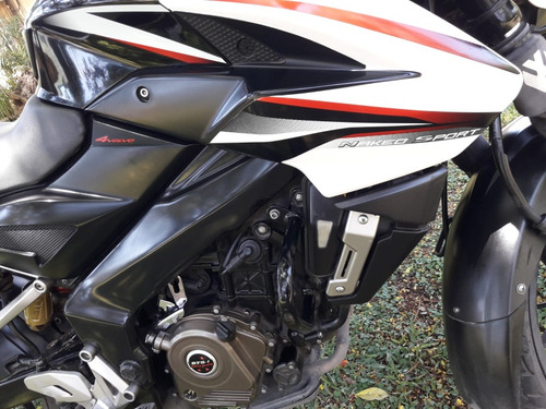 Bajaj Rouser Ns 200