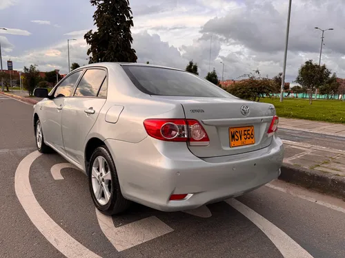 Toyota Corolla 1.8 Xei Automática