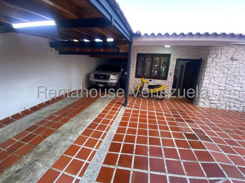 Hermosa Casa Quinta En Venta En El Trigal Disfruta De La Vida En Esta Espectacular Casa Quinta Ubicada En Uno De Los Sectores Más Exclusivos De Valencia.acabados De Primera, Esta Propiedad Es Ideal