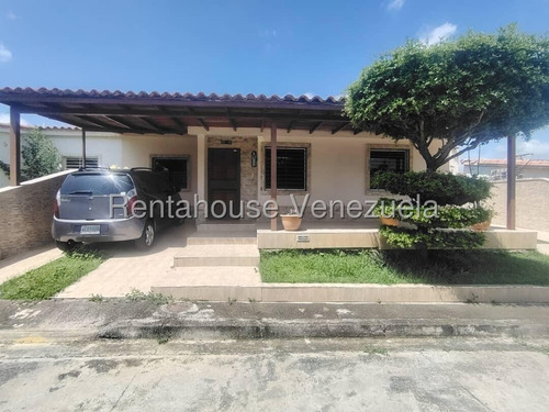 Amplia Casa En Venta Urb Yacural Barquisimeto,lara